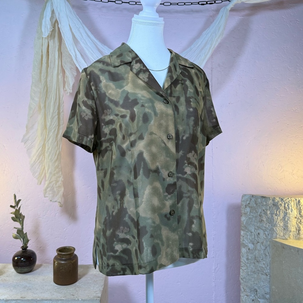 Della Spiga Italy Sheer Boxy Blouse | Abstract Camo Print Button Down | Size M-L